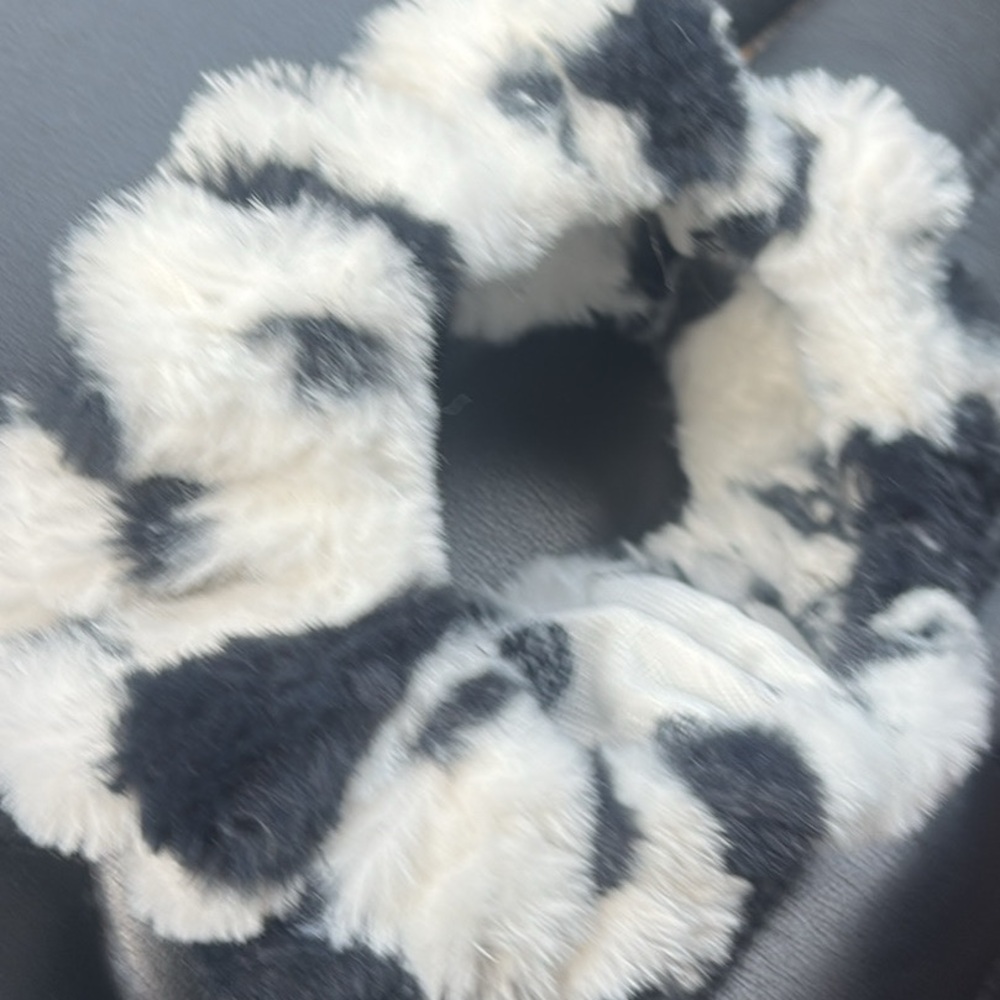 Cow Print Fuzzy Steering Wheel Cover